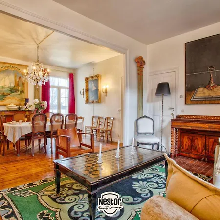 Del Arte — Family House, Sea View & Parking Penzion *