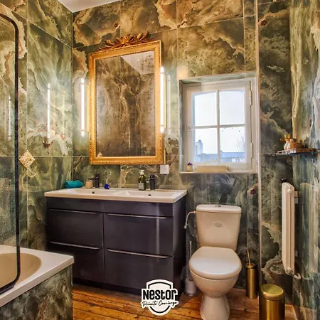 Penzion Del Arte — Family House, Sea View & Parking